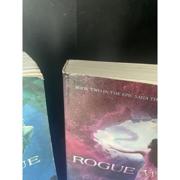 Waterfire Saga Series : Waterfire Saga, Books 1 &2 Deep Blue & Rogue Wave - Picture 4 of 16